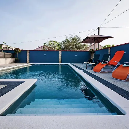 Luxurious In Opot With Pool